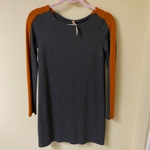B44 Dressed by Bailey 44 Grey and Rust Orange Dress- Size XS